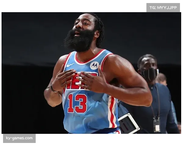 联盟考虑调整防守规则，可能重新允许手部接触